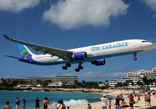 самолет Air Caraibes